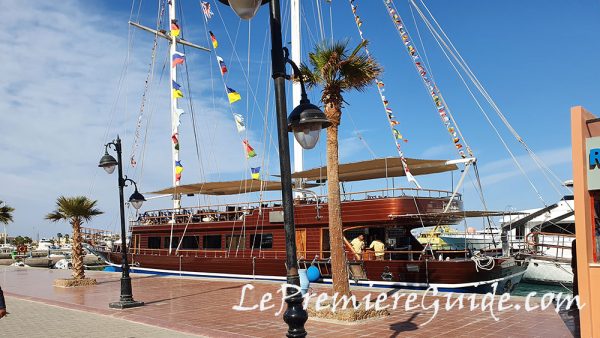 Visite de la ville Hurghada. Marina de quai