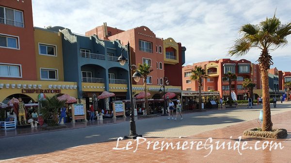 Visite de la ville Hurghada. Marina de quai