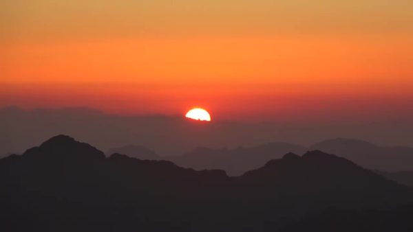 lever de soleil sur le mont Moïse