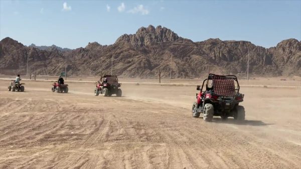 safari en quad depuis Charm el-Cheikh